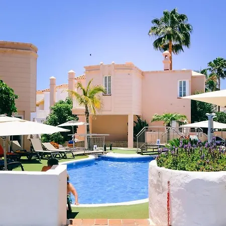 Playa Fanabe 1 Bedroom 公寓 *
